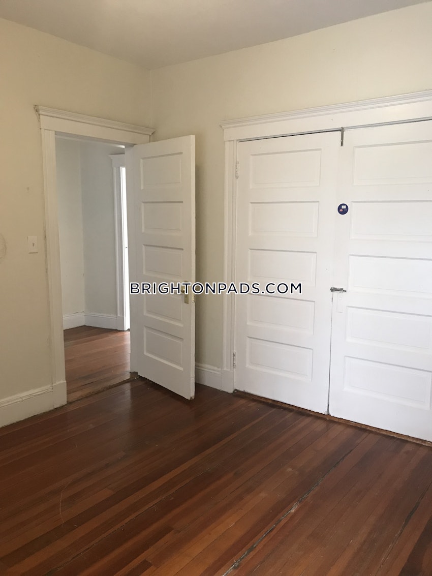 BOSTON - BRIGHTON- WASHINGTON ST./ ALLSTON ST. - 3 Beds, 1 Bath - Image 8