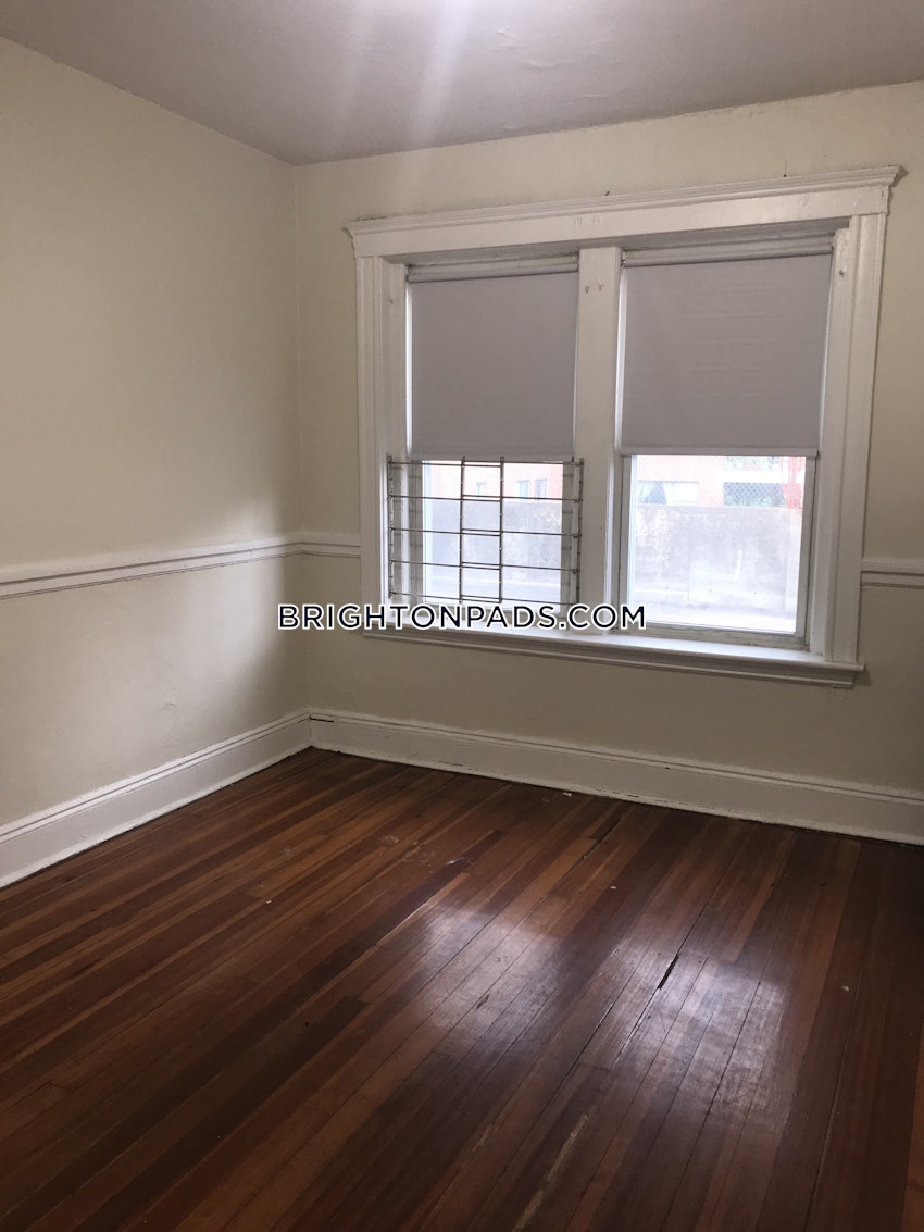 BOSTON - BRIGHTON- WASHINGTON ST./ ALLSTON ST. - 3 Beds, 1 Bath - Image 14