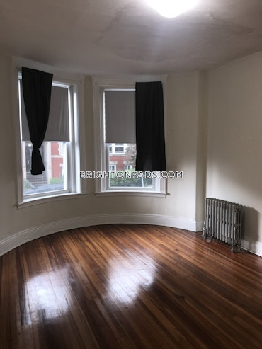 Boston - 3 Beds, 1 Baths