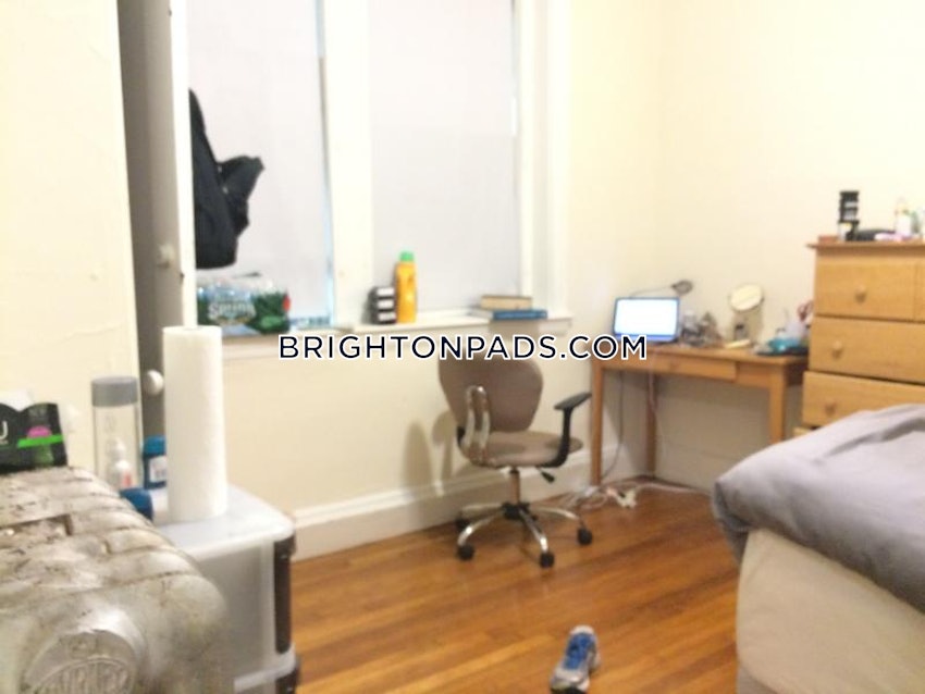 BOSTON - BRIGHTON- WASHINGTON ST./ ALLSTON ST. - 2 Beds, 1 Bath - Image 10