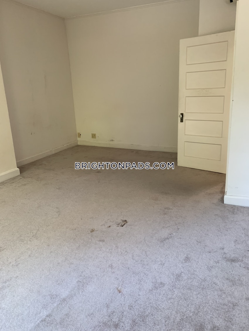 BOSTON - BRIGHTON- WASHINGTON ST./ ALLSTON ST. - 2 Beds, 1 Bath - Image 6