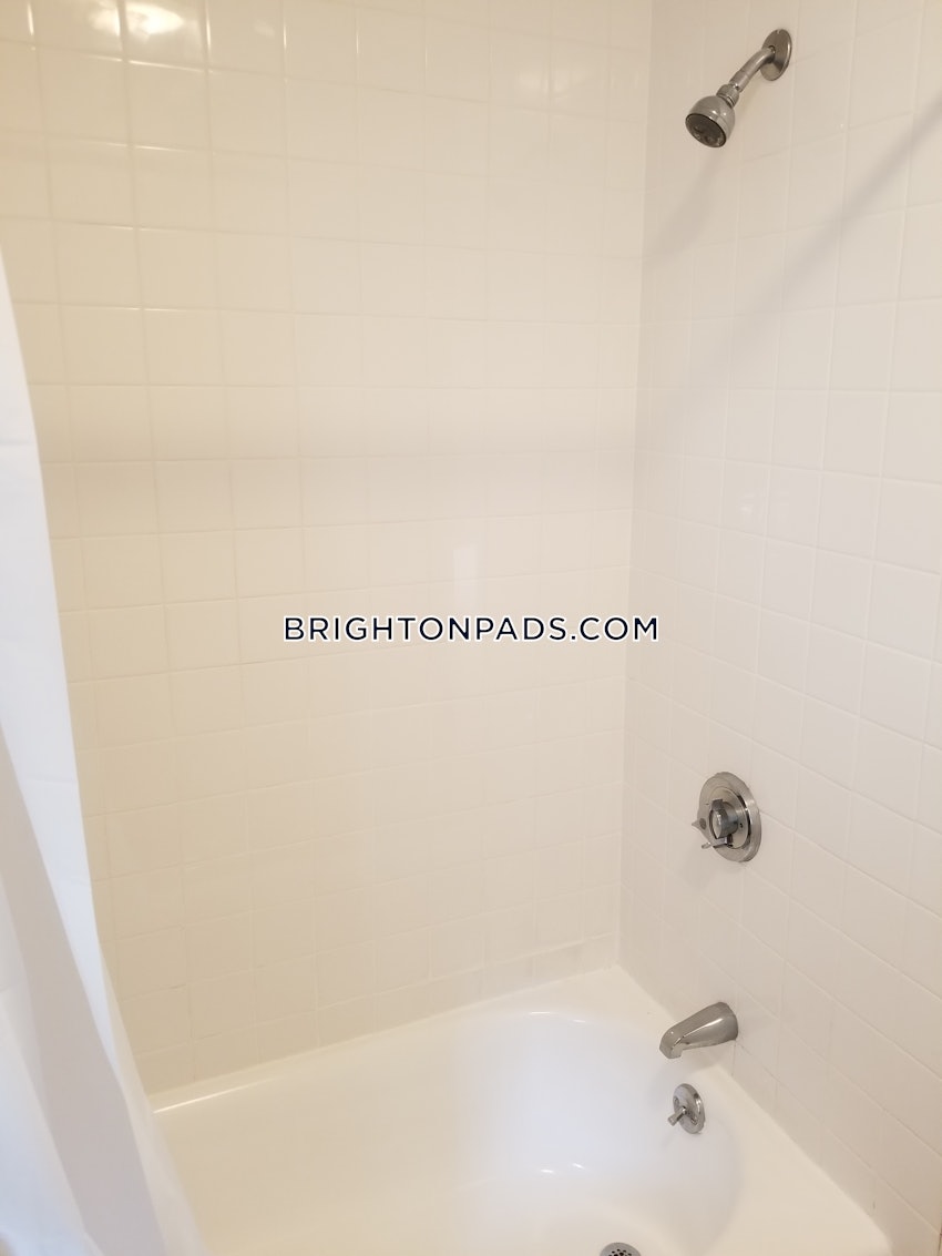 BOSTON - ALLSTON/BRIGHTON BORDER - 2 Beds, 1 Bath - Image 29