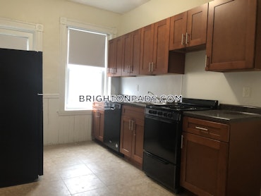 Boston - 3 Beds, 1 Baths