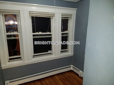 Boston - 3 Beds, 1 Baths