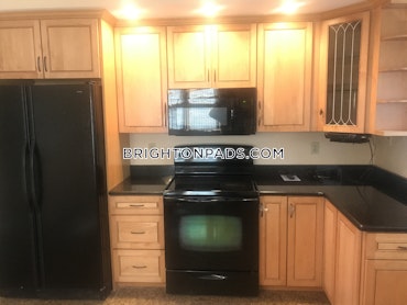 Boston - 3 Beds, 2 Baths