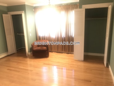 Boston - 3 Beds, 2 Baths