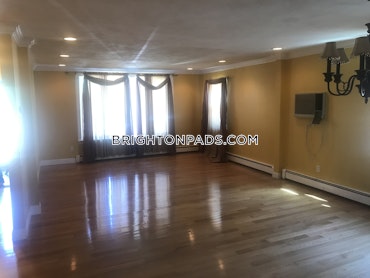 Boston - 3 Beds, 2 Baths