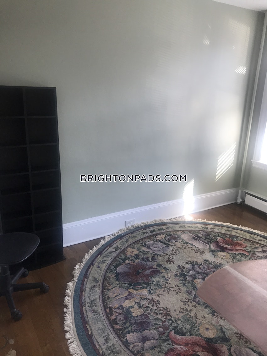 BOSTON - BRIGHTON- WASHINGTON ST./ ALLSTON ST. - 2 Beds, 1 Bath - Image 9