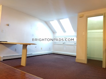 Boston - 2 Beds, 1 Baths