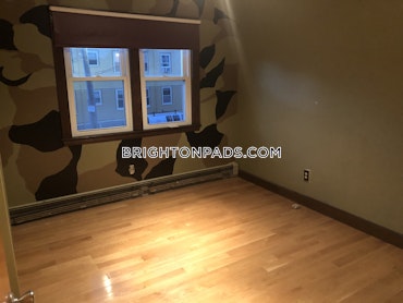 Boston - 3 Beds, 2 Baths