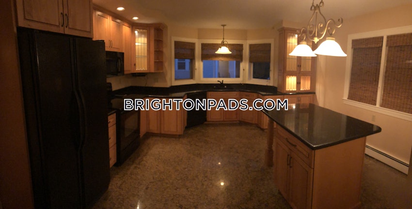 BOSTON - BRIGHTON- WASHINGTON ST./ ALLSTON ST. - 3 Beds, 2 Baths - Image 4