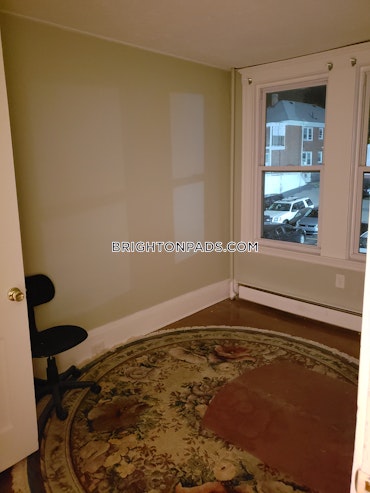 Boston - 2 Beds, 1 Baths