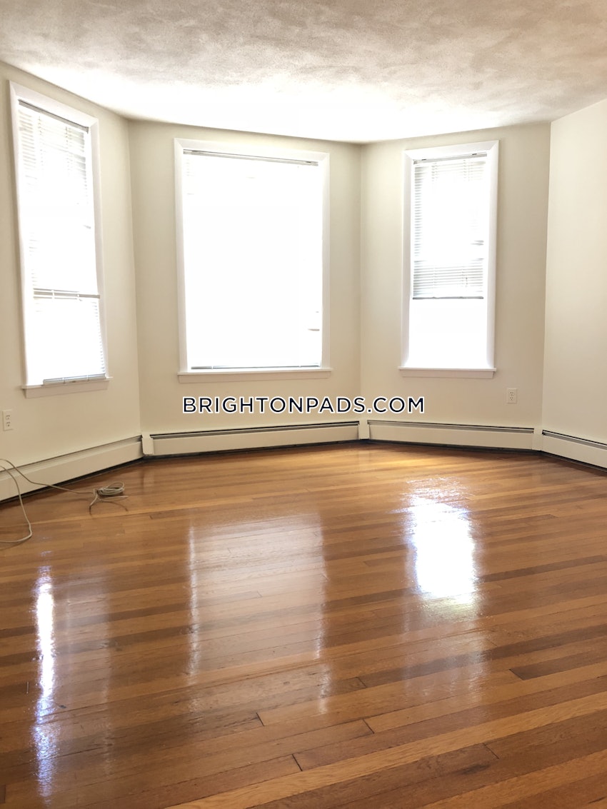 BOSTON - BRIGHTON- WASHINGTON ST./ ALLSTON ST. - 3 Beds, 1 Bath - Image 16