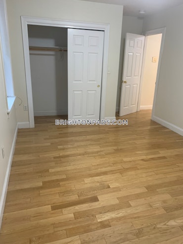 Boston - 2 Beds, 1 Baths