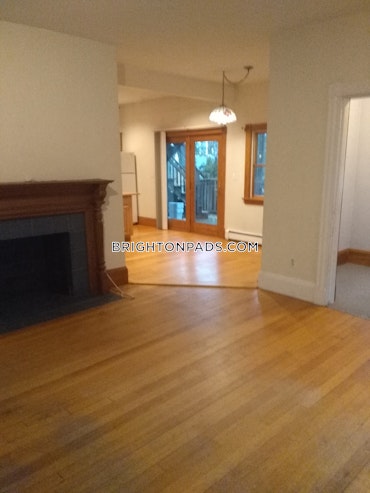 Boston - 1 Beds, 1 Baths