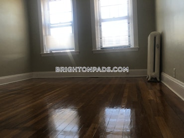 Boston - 3 Beds, 1 Baths