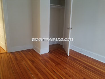 Boston - 3 Beds, 1 Baths