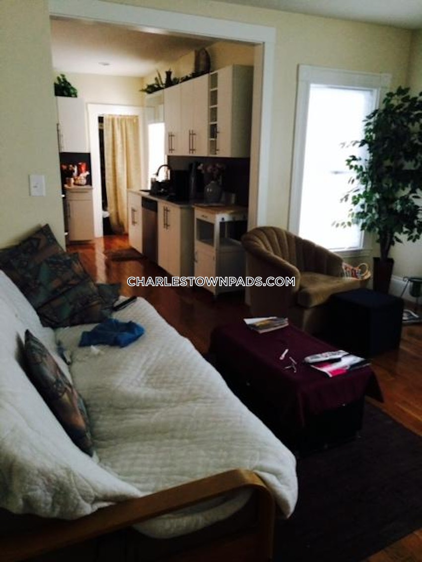 BOSTON - CHARLESTOWN - 4 Beds, 2 Baths - Image 4