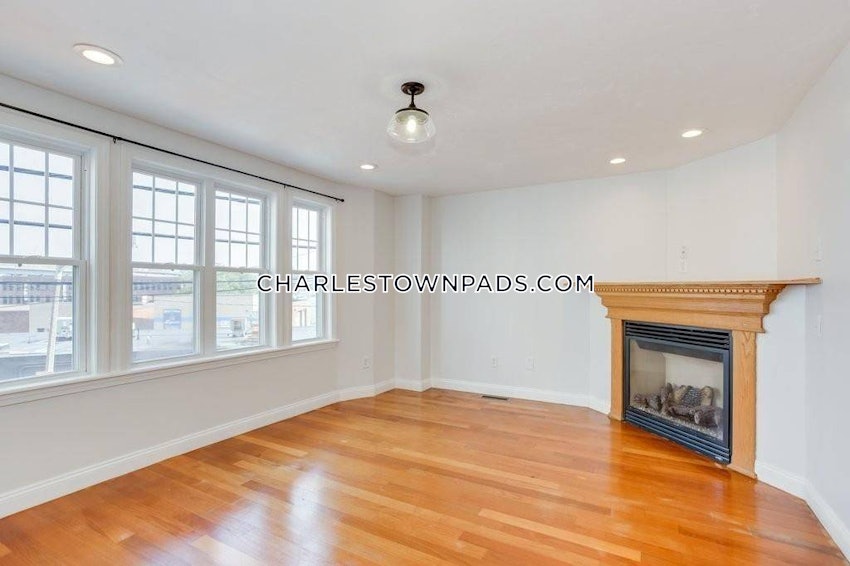 BOSTON - CHARLESTOWN - 3 Beds, 2.5 Baths - Image 10