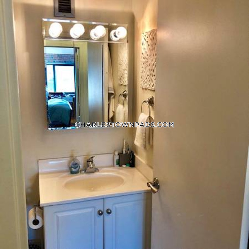 BOSTON - CHARLESTOWN - 1 Bed, 1 Bath - Image 1