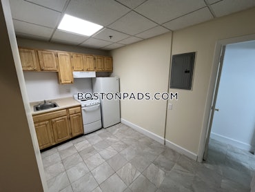 Avalon at Prudential Center - 1 Bed, 1 Bath - $3,000 - ID#4341899