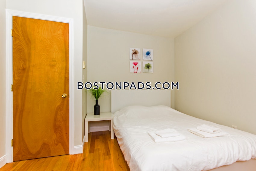BOSTON - CHINATOWN - 4 Beds, 2 Baths - Image 2