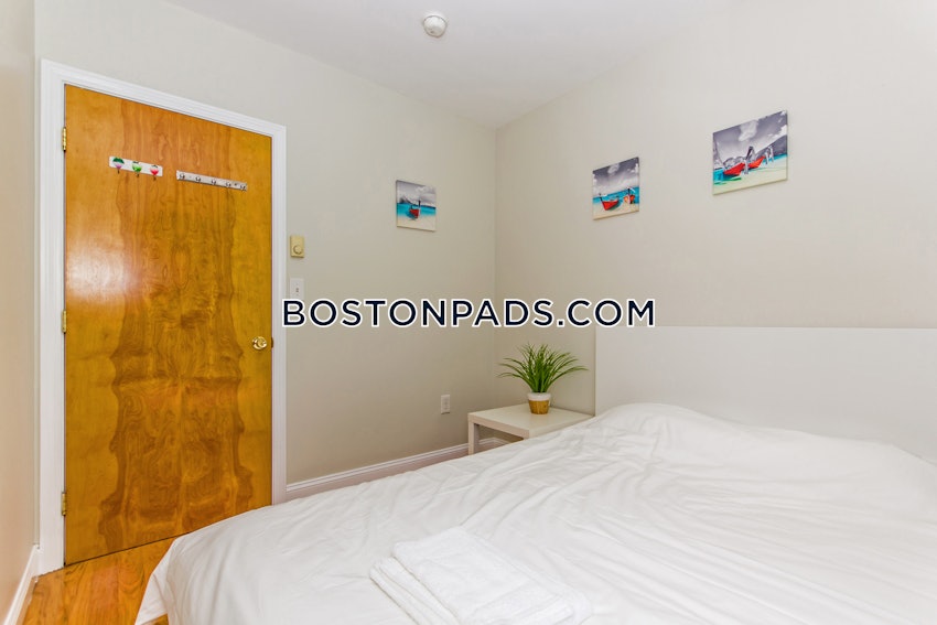 BOSTON - CHINATOWN - 4 Beds, 2 Baths - Image 5