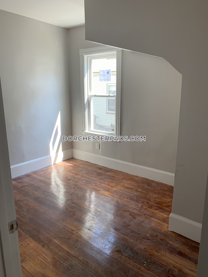 BOSTON - DORCHESTER - BOWDOIN STREET AREA - 4 Beds, 1 Bath - Image 18