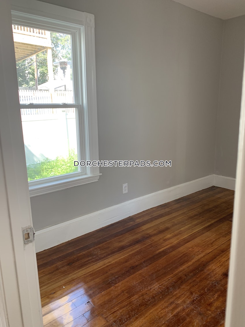 BOSTON - DORCHESTER - BOWDOIN STREET AREA - 4 Beds, 1 Bath - Image 9