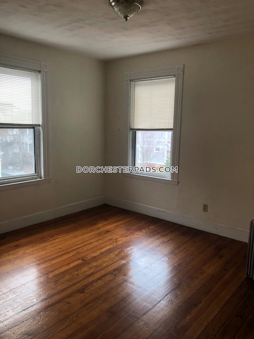 BOSTON - DORCHESTER - BOWDOIN STREET AREA - 4 Beds, 1 Bath - Image 3