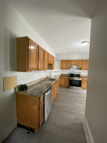 Center - Dorchester, Boston, MA - 4 Beds, 1 Bath - $3,200 - ID#4888187