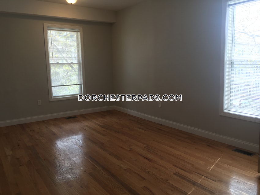 BOSTON - DORCHESTER - FIELDS CORNER - 3 Beds, 1.5 Baths - Image 7