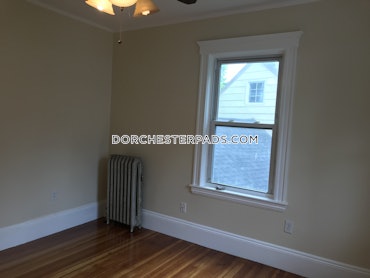 Fields Corner - Dorchester, Boston, MA - 3 Beds, 1 Bath - $2,900 - ID#4921281