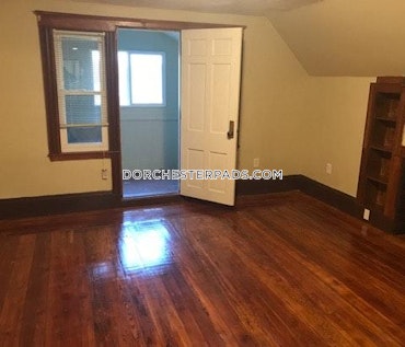 Boston - 2 Beds, 1 Baths