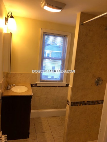 Boston - 4 Beds, 2 Baths