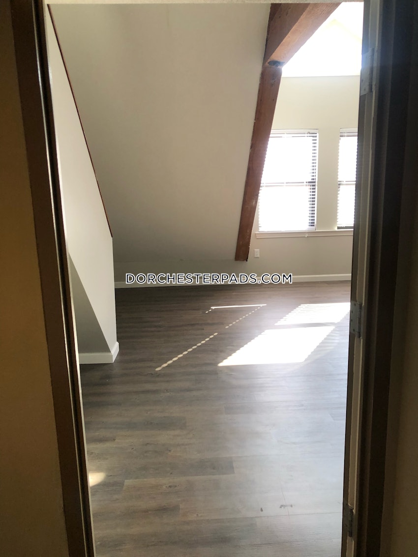 BOSTON - DORCHESTER - LOWER MILLS - 1 Bed, 1 Bath - Image 20