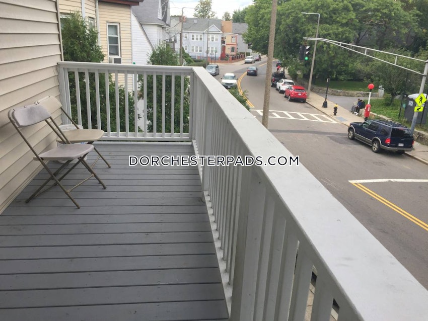 BOSTON - DORCHESTER - NEPONSET - 3 Beds, 1 Bath - Image 1