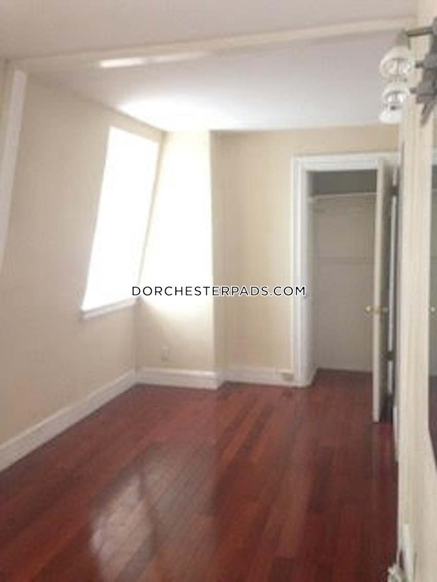 BOSTON - DORCHESTER - SAVIN HILL - 4 Beds, 2 Baths - Image 6