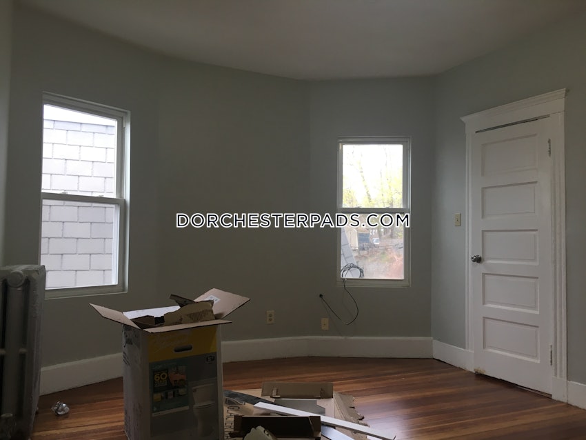 BOSTON - DORCHESTER - SAVIN HILL - 4 Beds, 2 Baths - Image 18