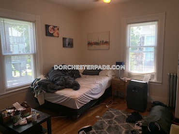 Savin Hill - Dorchester, Boston, MA - 5 Beds, 2 Baths - $4,950 - ID#4515955