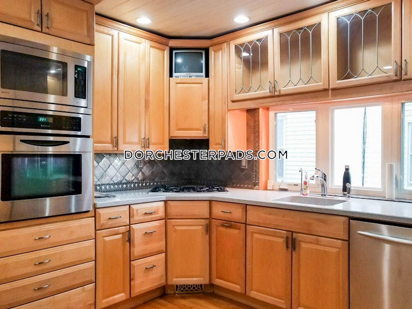 BOSTON - DORCHESTER - SAVIN HILL - 4 Beds, 1.5 Baths - Image 4