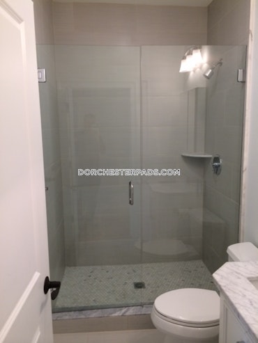 Boston - 4 Beds, 2 Baths