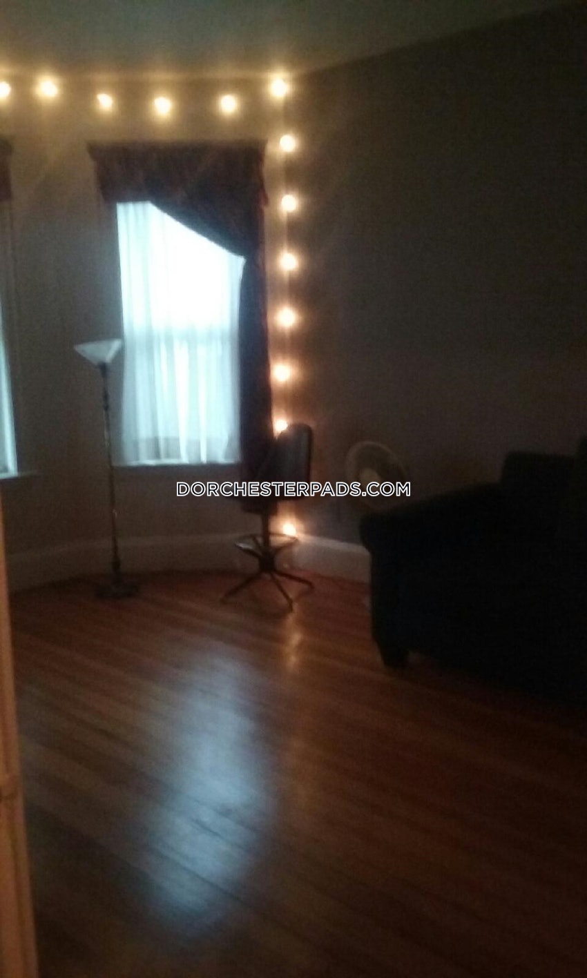 BOSTON - DORCHESTER - SAVIN HILL - 1 Bed, 1 Bath - Image 10