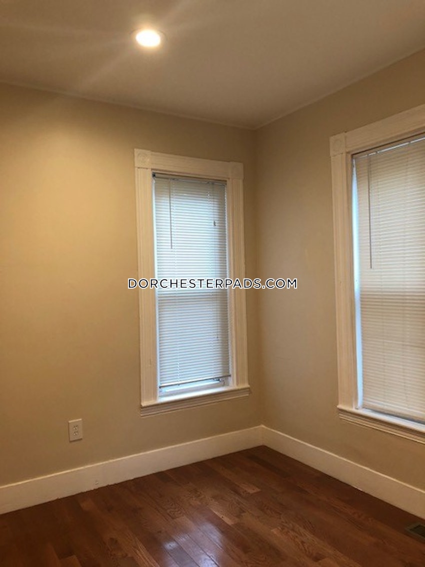 BOSTON - DORCHESTER - UPHAMS CORNER - 3 Beds, 1 Bath - Image 28