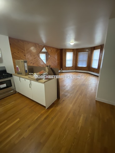 Uphams Corner - Dorchester, Boston, MA - 5 Beds, 1 Bath - $3,749 - ID#101132