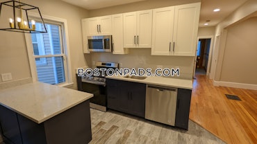Dorchester/South Boston Border, Boston, MA - 3 Beds, 2 Baths - $2,900 - ID#4019350