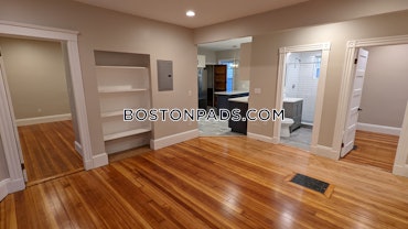 Dorchester/South Boston Border, Boston, MA - 3 Beds, 2 Baths - $2,900 - ID#4016155