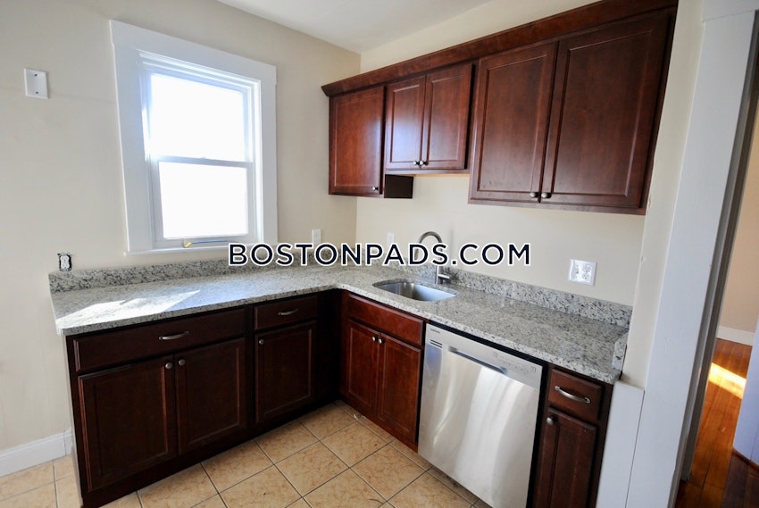 BOSTON - DORCHESTER/SOUTH BOSTON BORDER - 4 Beds, 2 Baths - Image 2