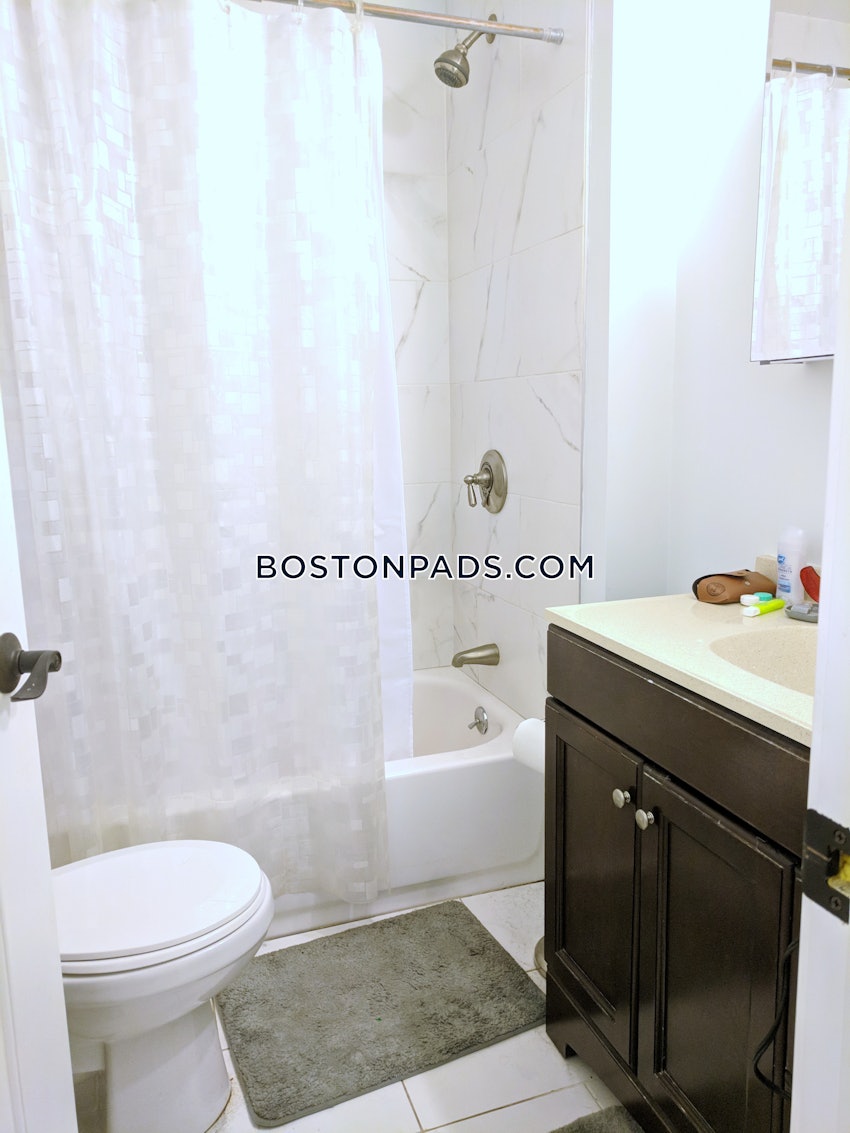 BOSTON - DORCHESTER/SOUTH BOSTON BORDER - 3 Beds, 1 Bath - Image 17