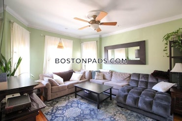 Dorchester/South Boston Border, Boston, MA - 5 Beds, 1 Bath - $3,800 - ID#4616584